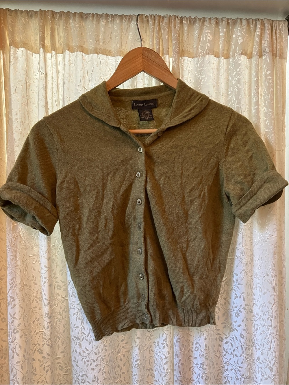 Vintage banana republic cropped cardigan